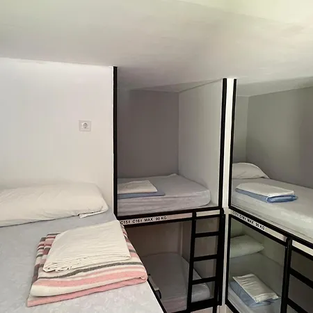 Hego Haize Albergue Hostel-3